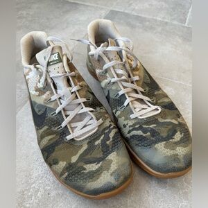 Nike Metcon 4 Men’s Camo Sneakers